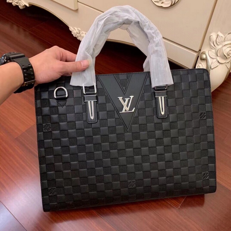 LV Handbags 272